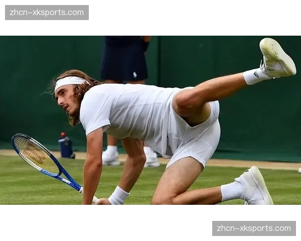 战术分析：梅德韦杰夫如何用反手直线克制西西帕斯单反